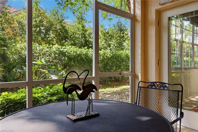 8420 Excalibur CIR R6, Naples, FL 34108