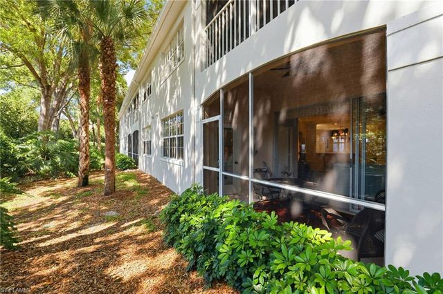 8420 Excalibur CIR R6, Naples, FL 34108