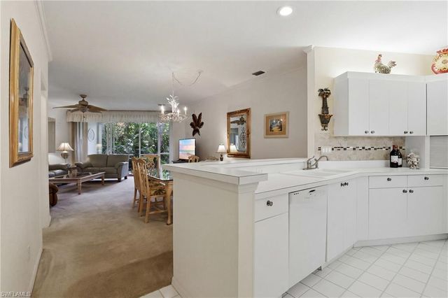 8420 Excalibur CIR R6, Naples, FL 34108