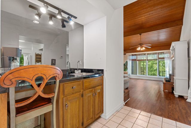 90 SilverPoint Unit 4 Drive, Mount Ida, AR 71957