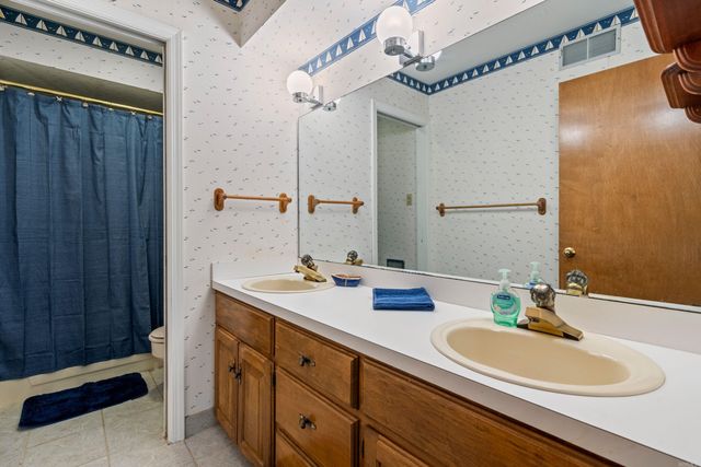 90 SilverPoint Unit 4 Drive, Mount Ida, AR 71957