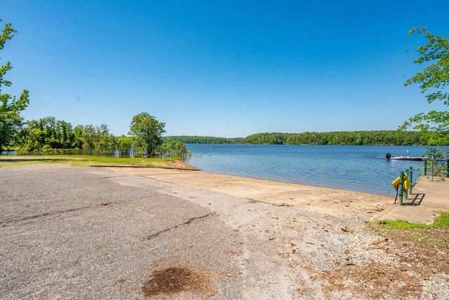 90 SilverPoint Unit 4 Drive, Mount Ida, AR 71957