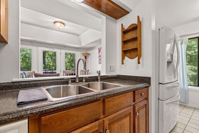 90 SilverPoint Unit 4 Drive, Mount Ida, AR 71957