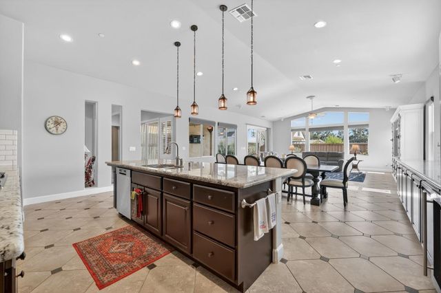 4429 Seabiscuit Dr, Roseville, CA 95747