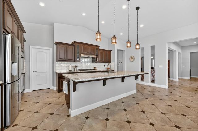 4429 Seabiscuit Dr, Roseville, CA 95747