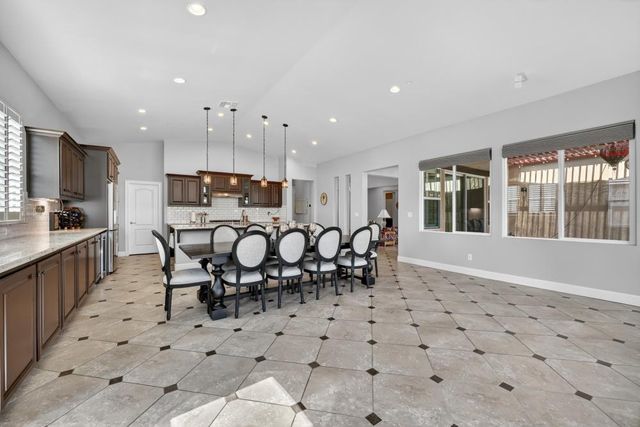 4429 Seabiscuit Dr, Roseville, CA 95747