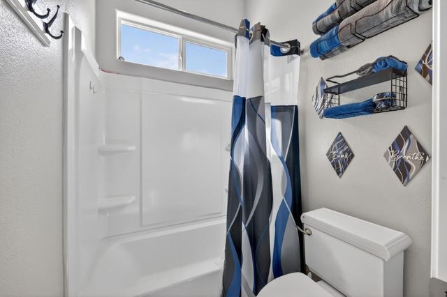 4429 Seabiscuit Dr, Roseville, CA 95747