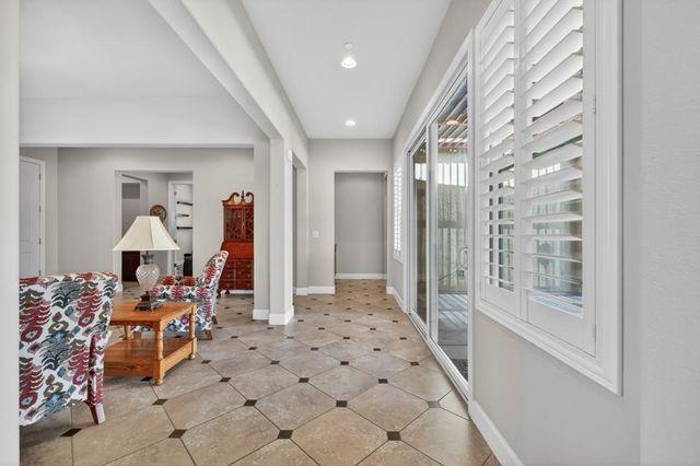 4429 Seabiscuit Dr, Roseville, CA 95747