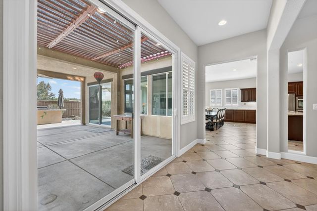 4429 Seabiscuit Dr, Roseville, CA 95747