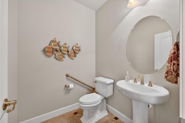 4429 Seabiscuit Dr, Roseville, CA 95747