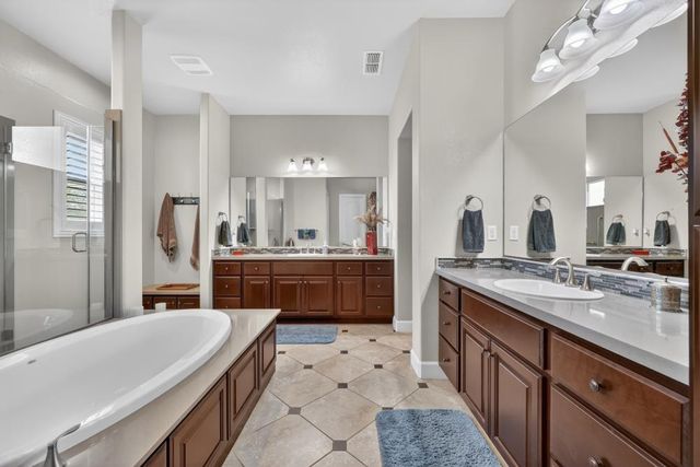 4429 Seabiscuit Dr, Roseville, CA 95747