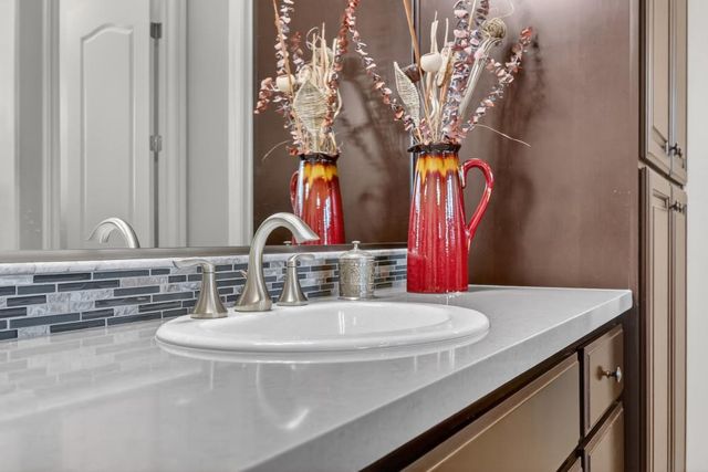 4429 Seabiscuit Dr, Roseville, CA 95747