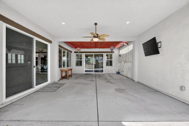 4429 Seabiscuit Dr, Roseville, CA 95747