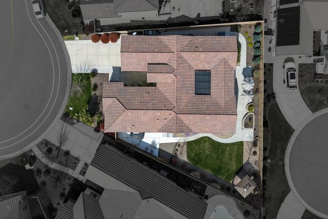 4429 Seabiscuit Dr, Roseville, CA 95747