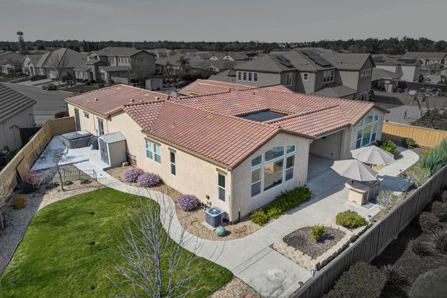 4429 Seabiscuit Dr, Roseville, CA 95747