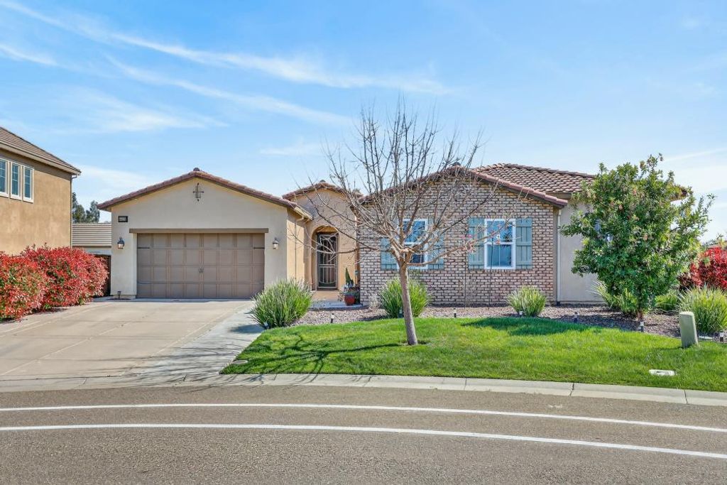 4429 Seabiscuit Dr, Roseville, CA 95747