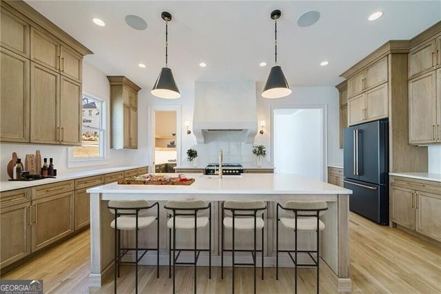 777 Brookridge Drive NE, Atlanta, GA 30306