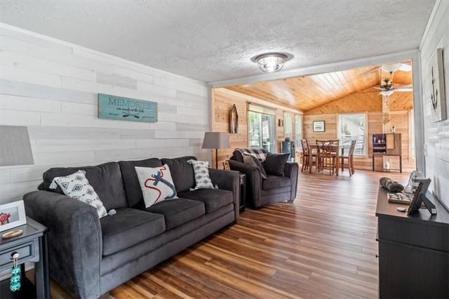 10301 Nebraska Avenue, Huron, NY 14590