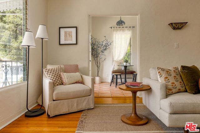 2166 Beachwood Terrace, Los Angeles, CA 90068