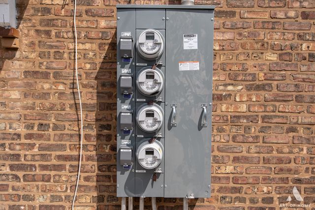 1820 Gunderson Avenue 2, Berwyn, IL 60402