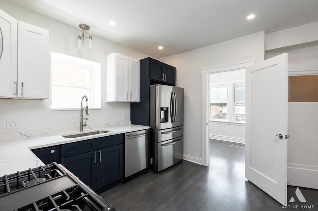 1820 Gunderson Avenue 2, Berwyn, IL 60402