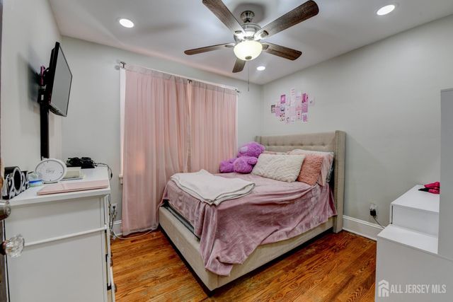 51 Jeanette Street, Carteret, NJ 07008