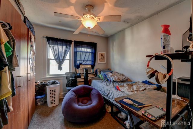 51 Jeanette Street, Carteret, NJ 07008