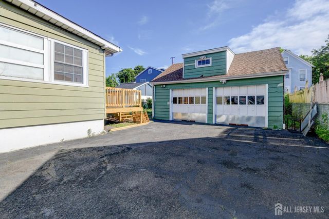 51 Jeanette Street, Carteret, NJ 07008