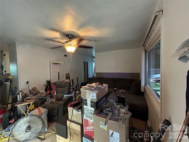 1035 Nations Drive, Charlotte, NC 28217