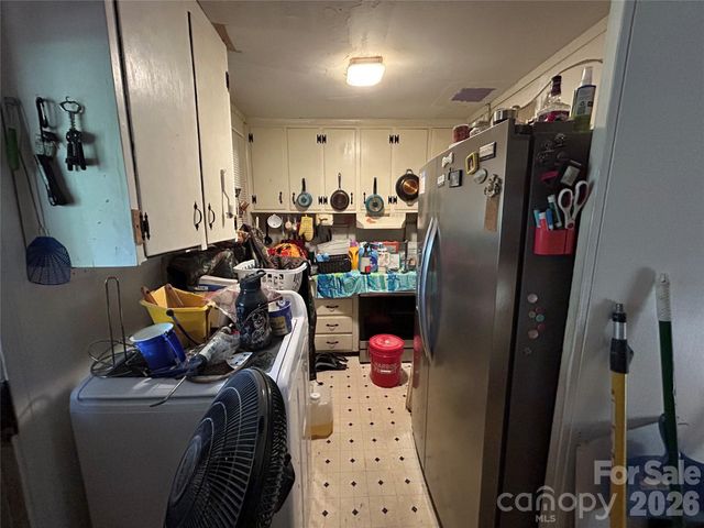 1035 Nations Drive, Charlotte, NC 28217