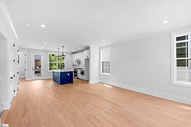 1305 Pendleton Street Unit 12, Greenville, SC 29611