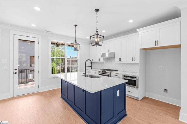 1305 Pendleton Street Unit 12, Greenville, SC 29611