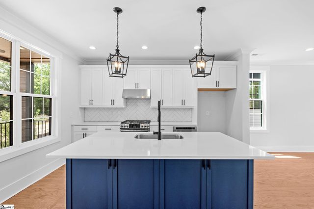 1305 Pendleton Street Unit 12, Greenville, SC 29611