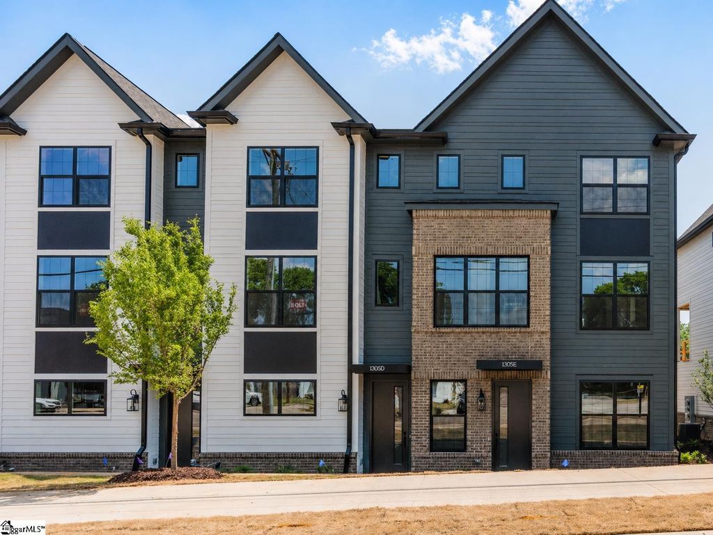 1305 Pendleton Street Unit 12, Greenville, SC 29611