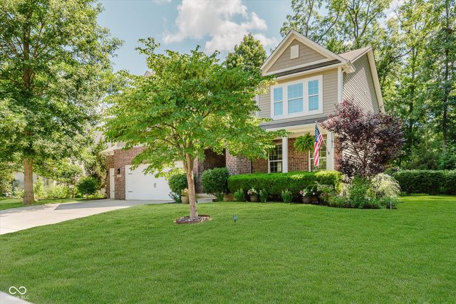 823 Colin Drive, Avon, IN 46123