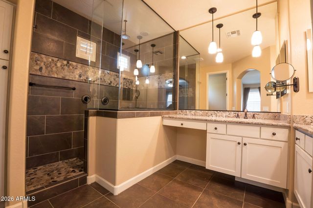 15849 N 76TH Avenue, Peoria, AZ 85382
