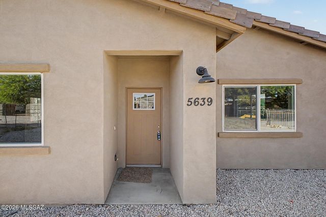 5639 S Masterson Avenue, Tucson, AZ 85706