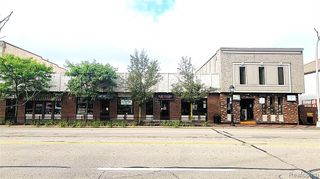 33409 Grand River Avenue, Farmington, MI 48335