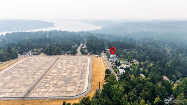 19505 45th Avenue NE, Lake Forest Park, WA 98155