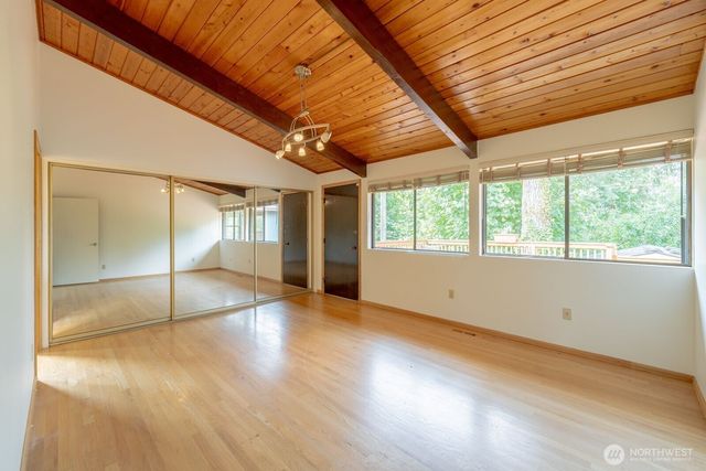 19505 45th Avenue NE, Lake Forest Park, WA 98155