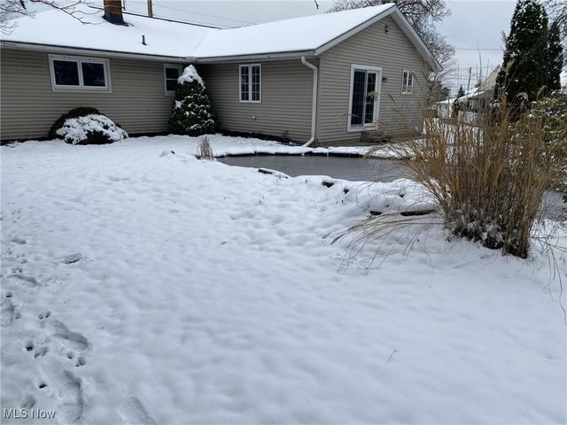 210 Highland Drive, Medina, OH 44256