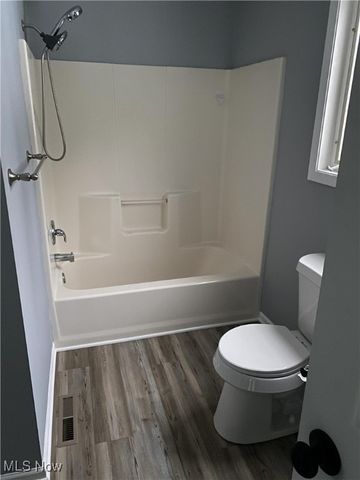 210 Highland Drive, Medina, OH 44256