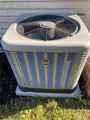 210 Highland Drive, Medina, OH 44256