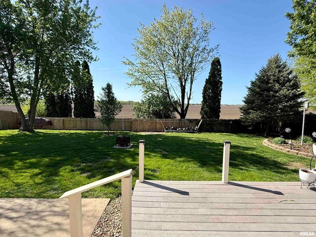 2804 Hastings Road, Chatham, IL 62629