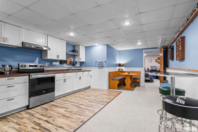 2804 Hastings Road, Chatham, IL 62629
