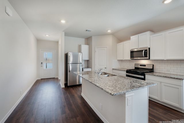 5619 chase, San Antonio, TX 78266