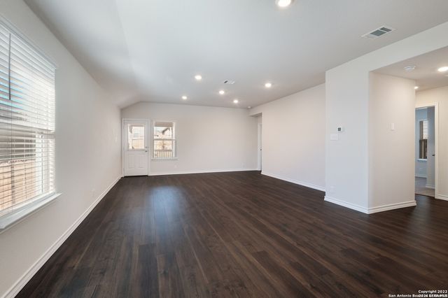 5619 chase, San Antonio, TX 78266