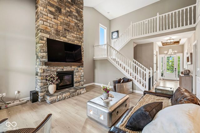 16691 Creek Trail Drive, Noblesville, IN 46062