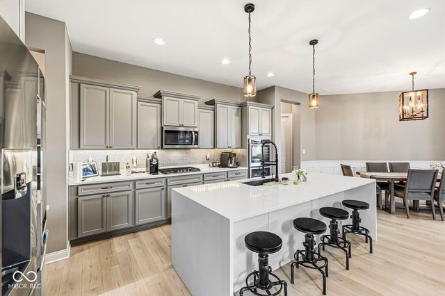 16691 Creek Trail Drive, Noblesville, IN 46062