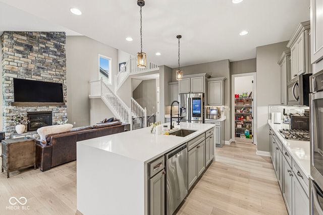 16691 Creek Trail Drive, Noblesville, IN 46062